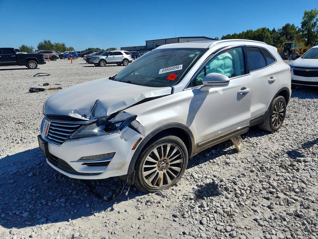 Вид 2016 LINCOLN MKC RESERVE, угол 1