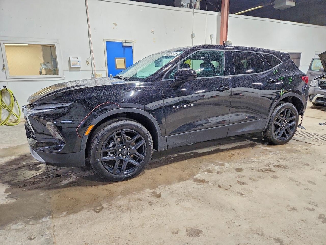 منظر 2024 CHEVROLET BLAZER 2LT، زاوية 1