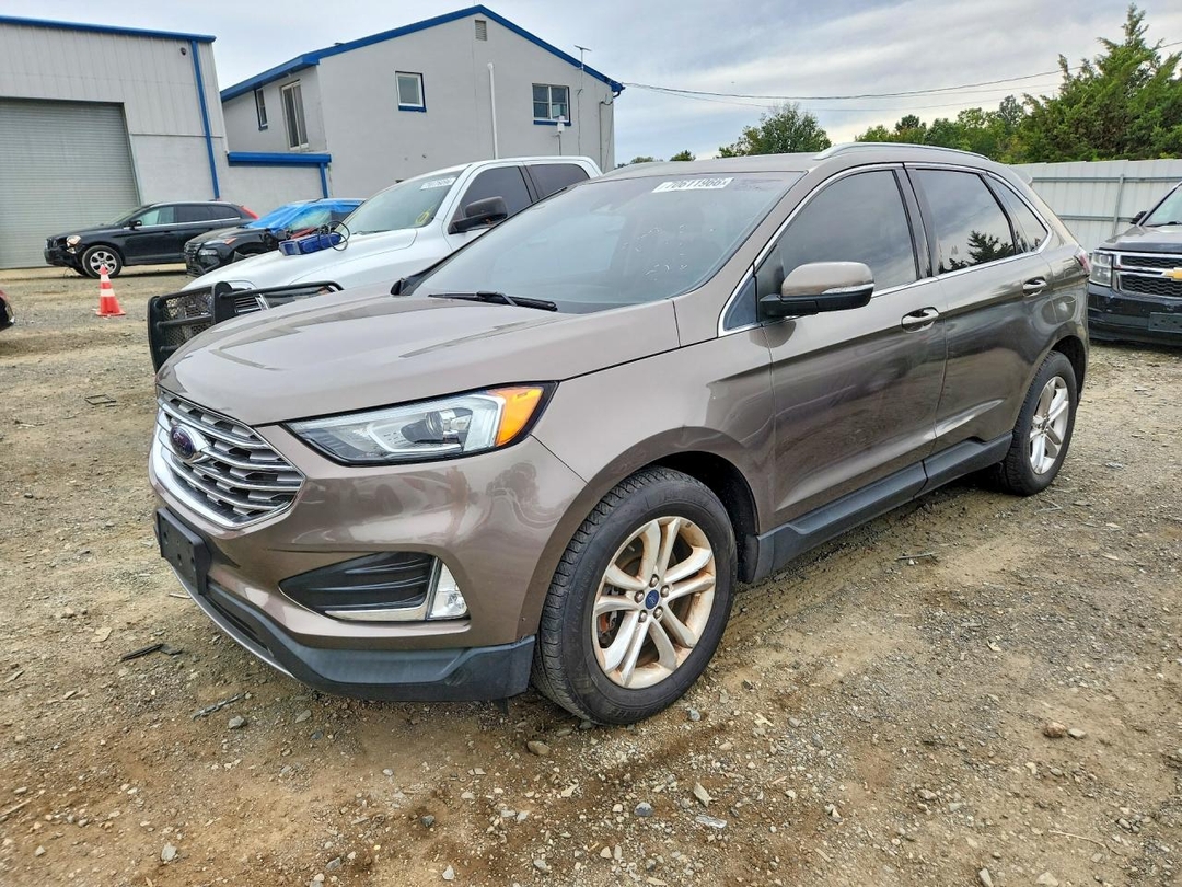 Vedere 2019 FORD EDGE SEL, unghi 1