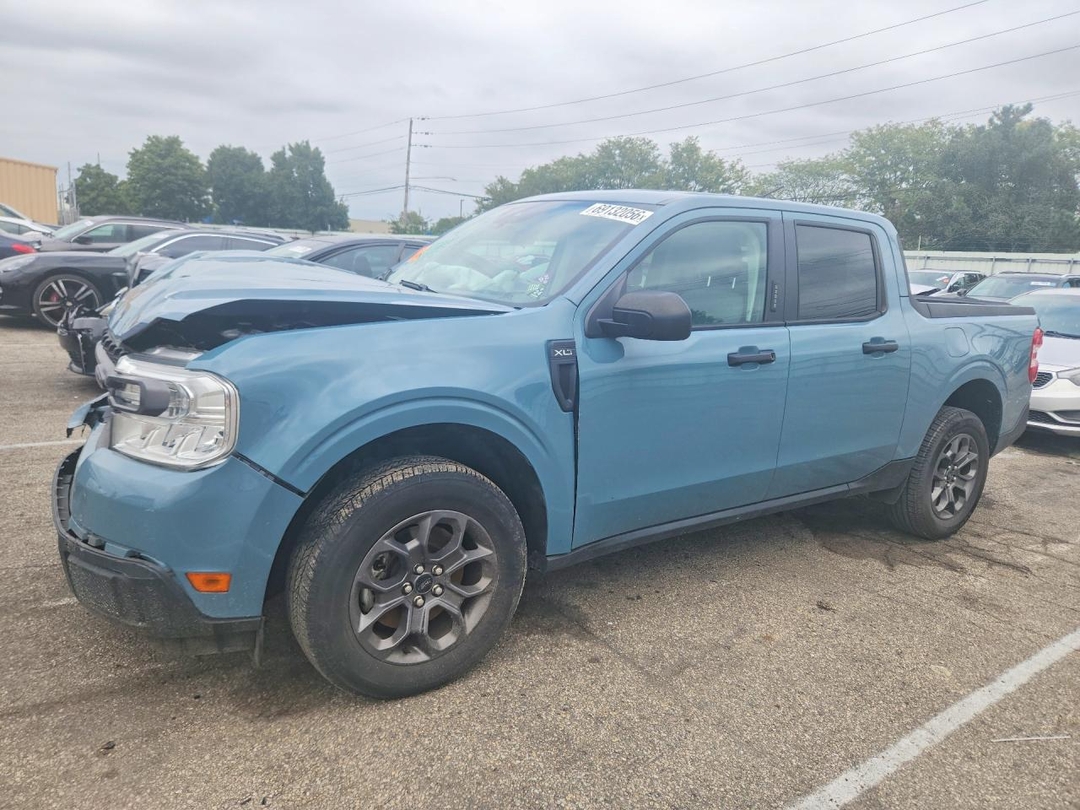 Vue de 2022 FORD MAVERICK XL, angle 1