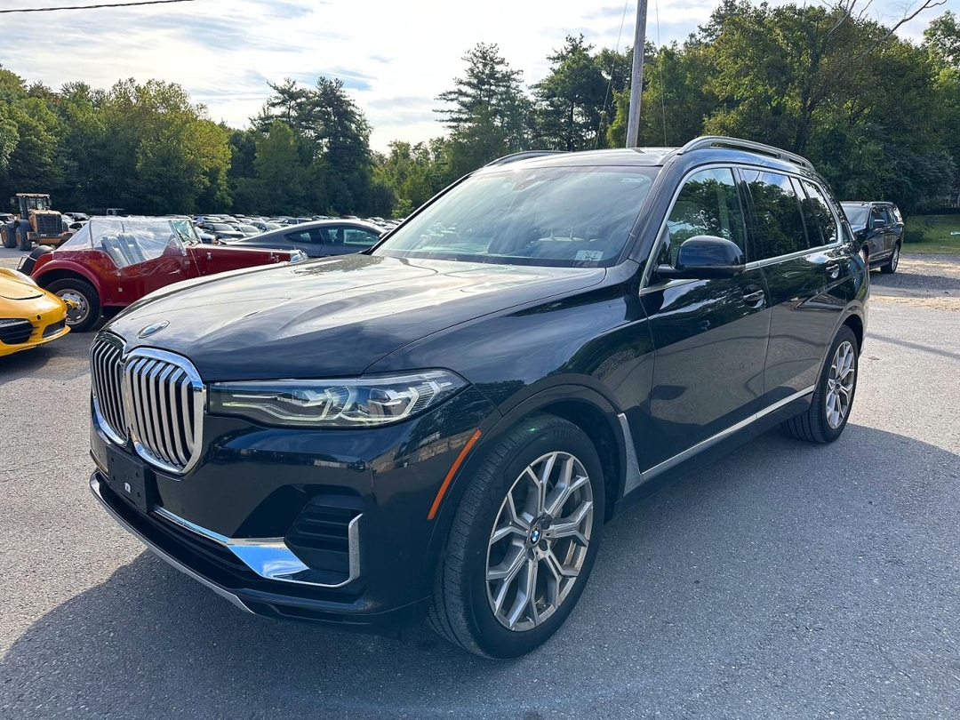 Vista de 2019 BMW X7 XDRIVE40I, ángulo 1