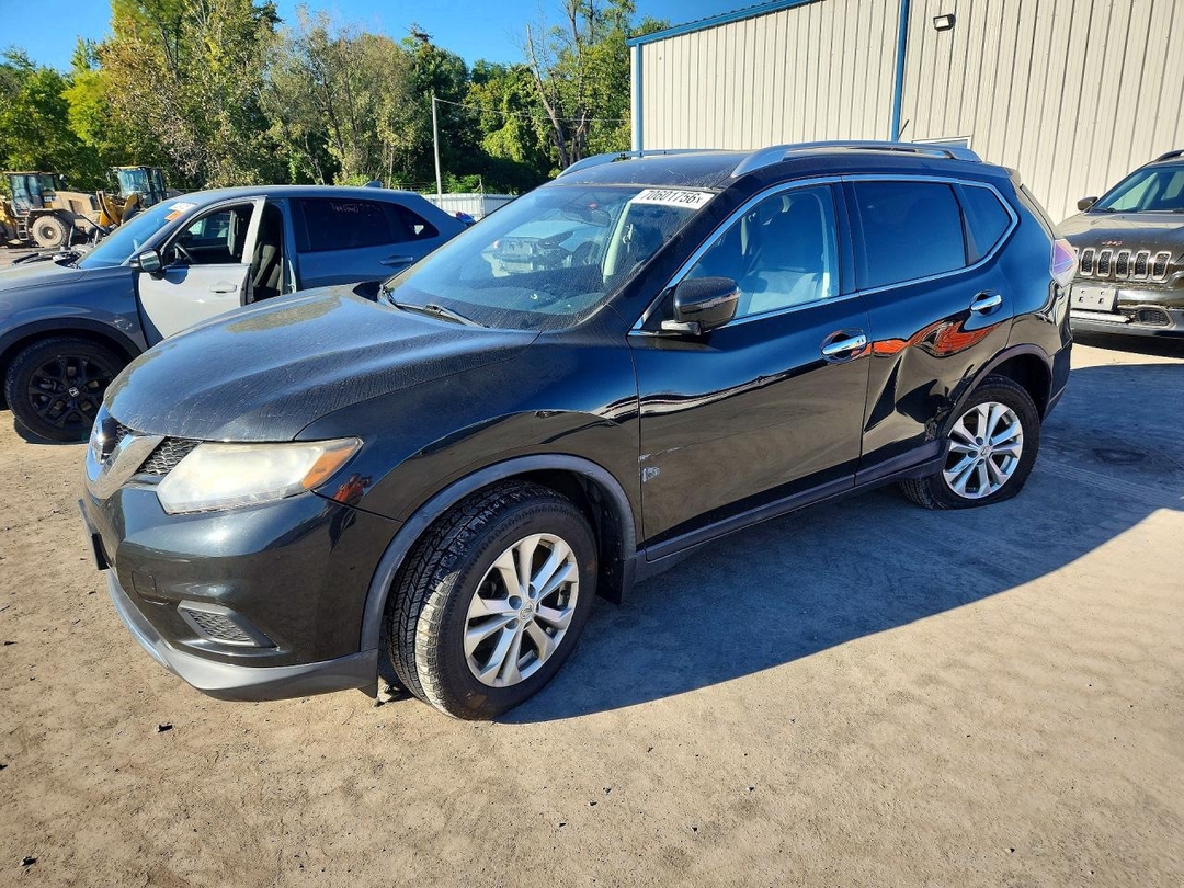 Вид 2016 NISSAN ROGUE SV, угол 1