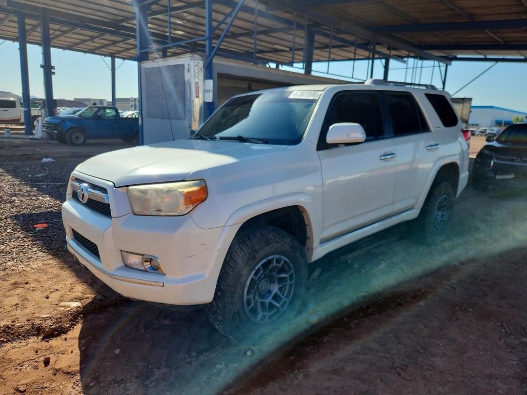 منظر 2012 TOYOTA 4RUNNER LIMITED، زاوية 1