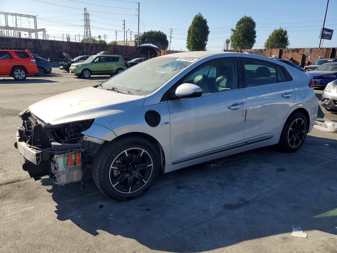 Vue de 2019 HYUNDAI IONIQ LIMITED, angle 1
