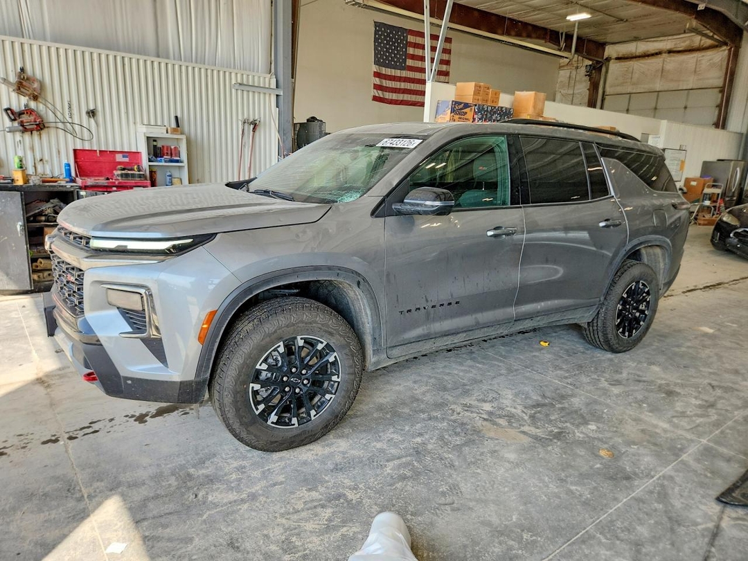 منظر 2025 CHEVROLET TRAVERSE Z71، زاوية 1