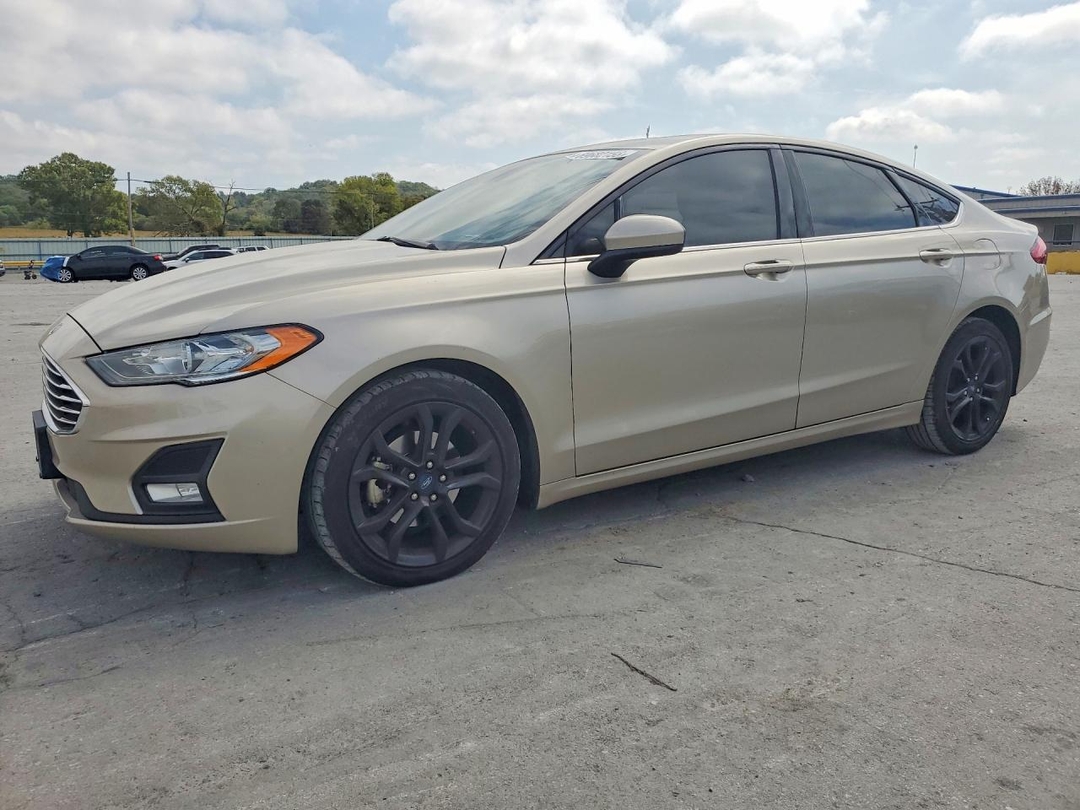 Vedere 2019 FORD FUSION SE, unghi 1