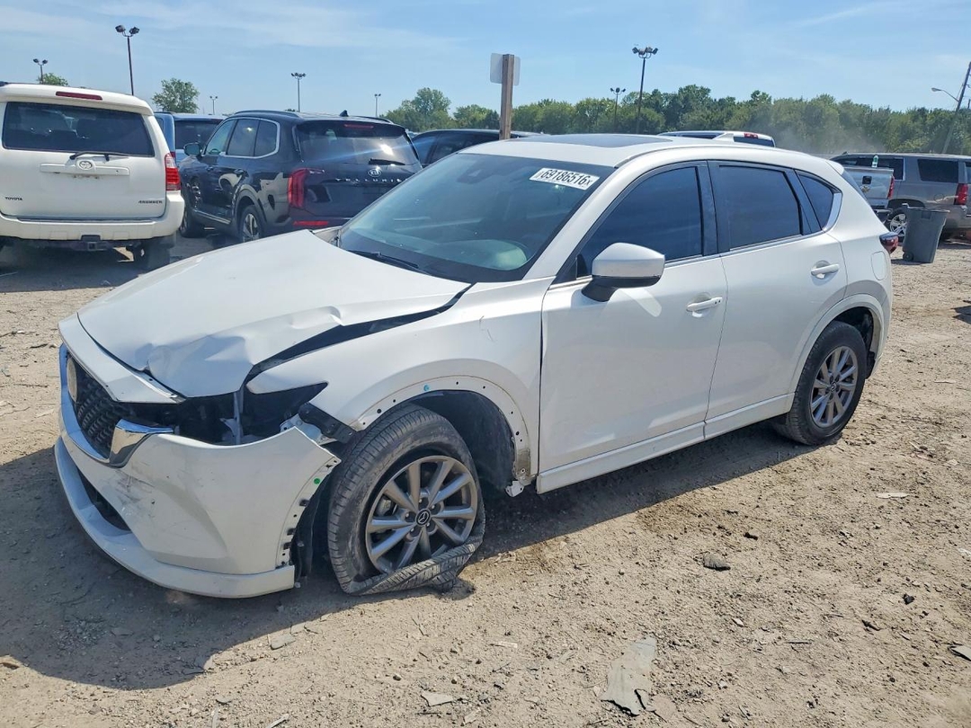 منظر 2024 MAZDA CX-5 PREFERRED، زاوية 1