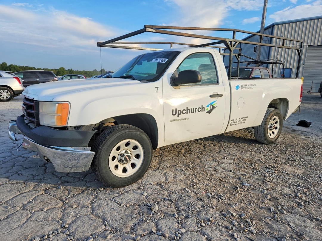 Vista de 2013 GMC SIERRA C1500, ángulo 1