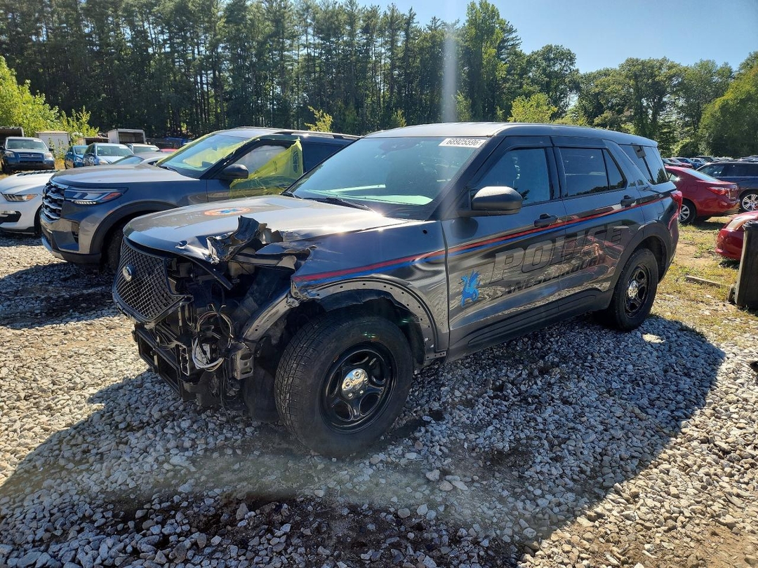 Вид 2024 FORD EXPLORER POLICE INTERCEPTOR, угол 1