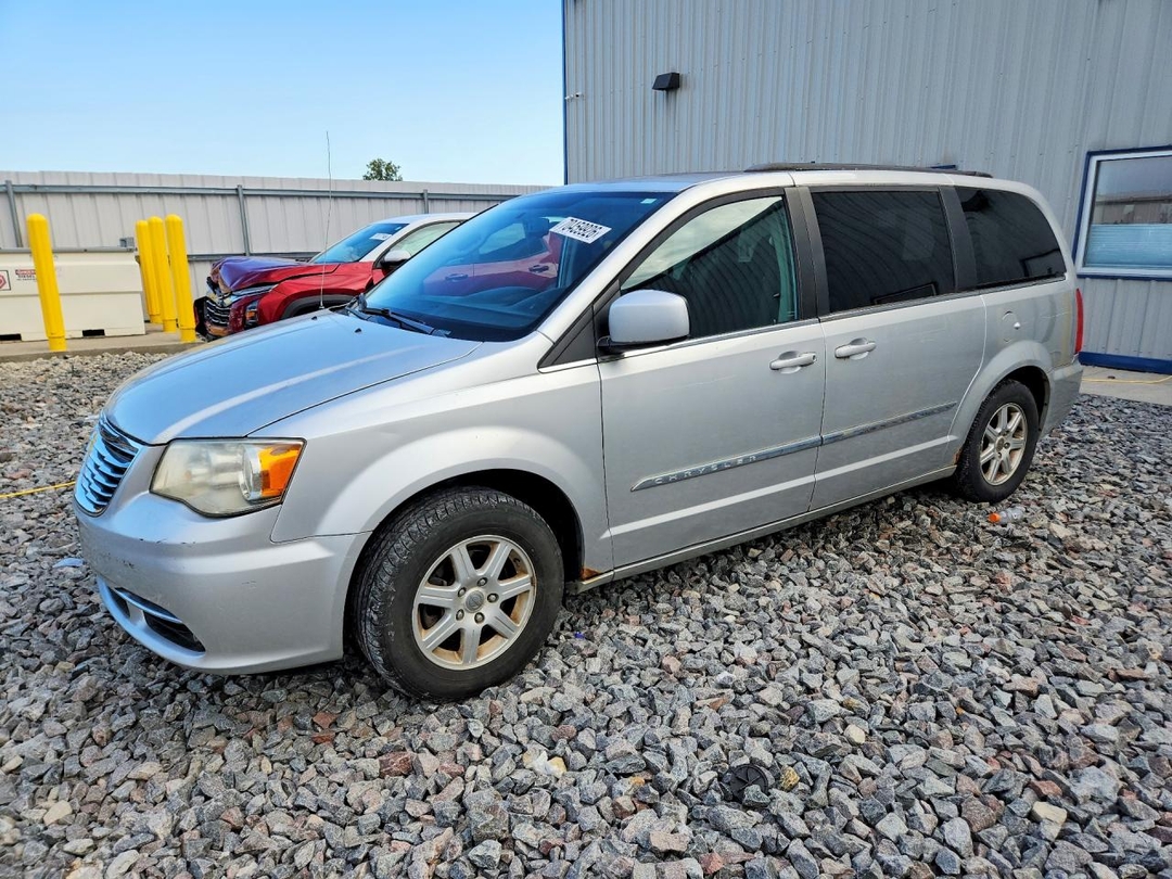 Вид 2011 CHRYSLER TOWN &amp; COUNTRY TOURING, угол 1