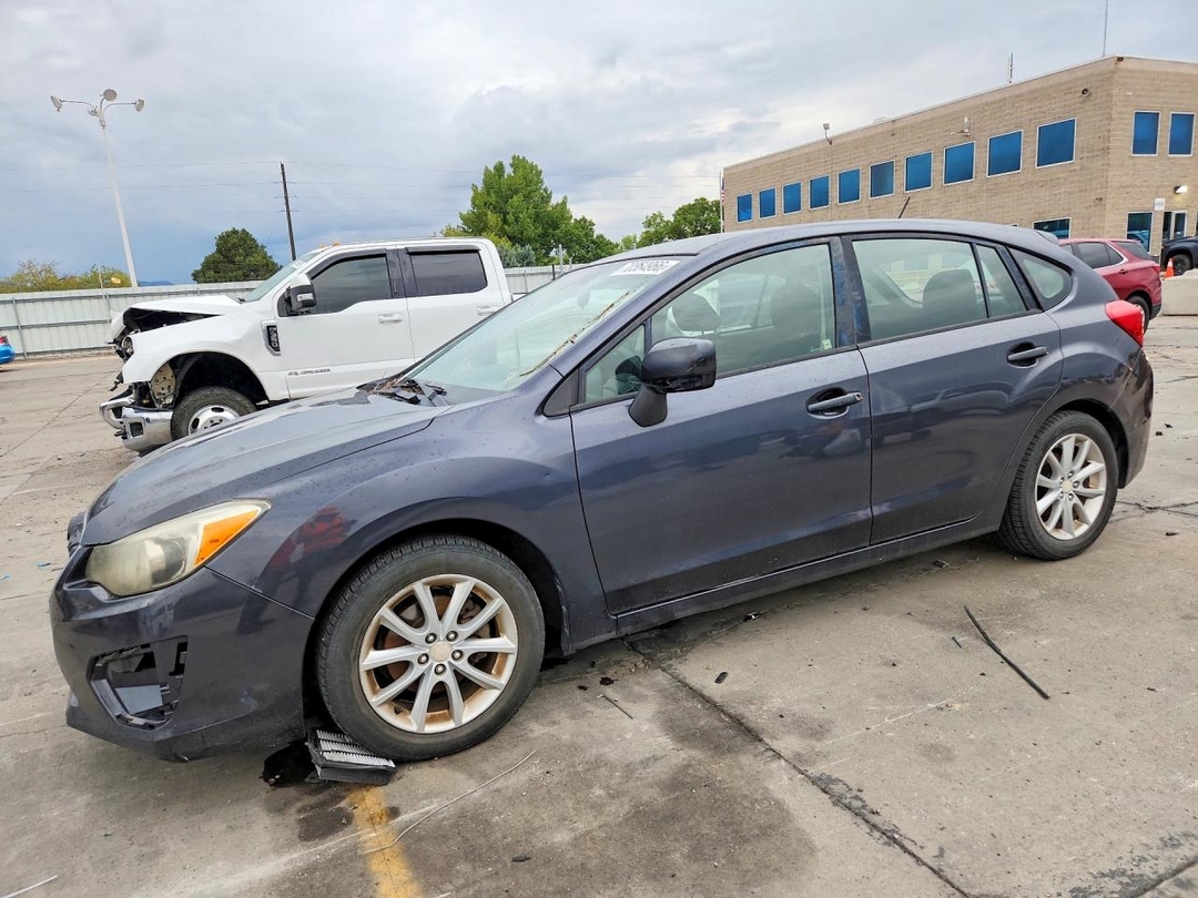 Vue de 2012 SUBARU IMPREZA PREMIUM, angle 1