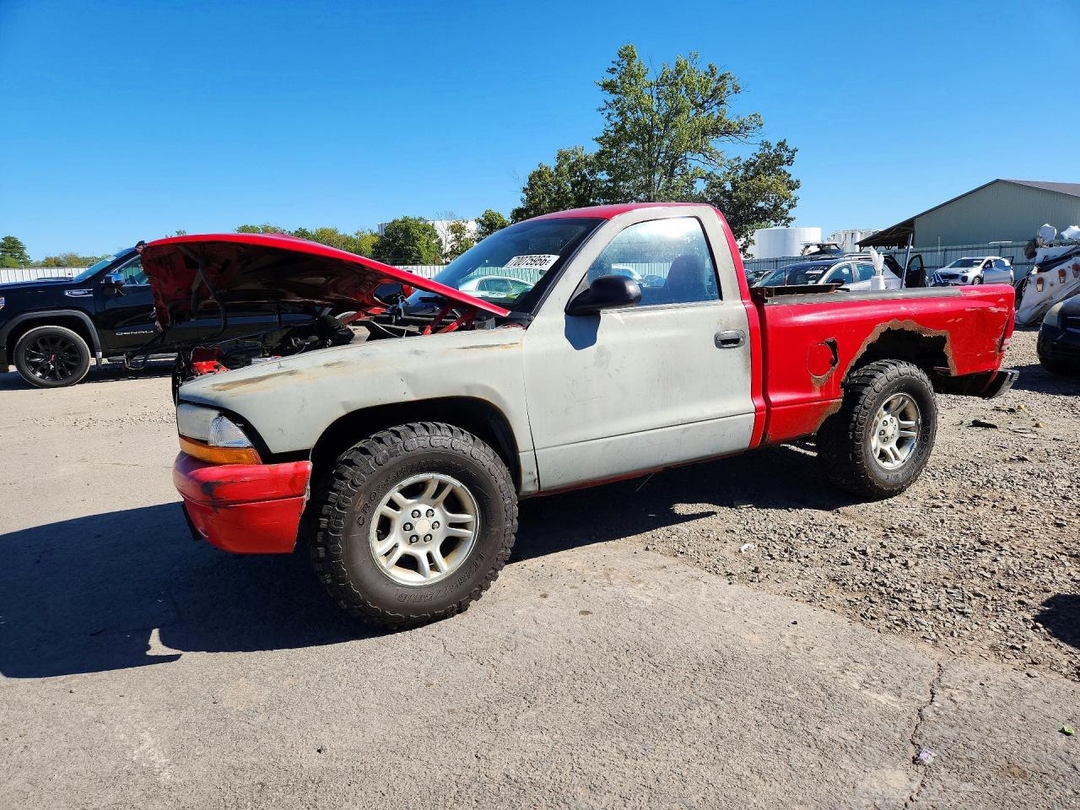 Vue de 2003 DODGE DAKOTA SXT, angle 1