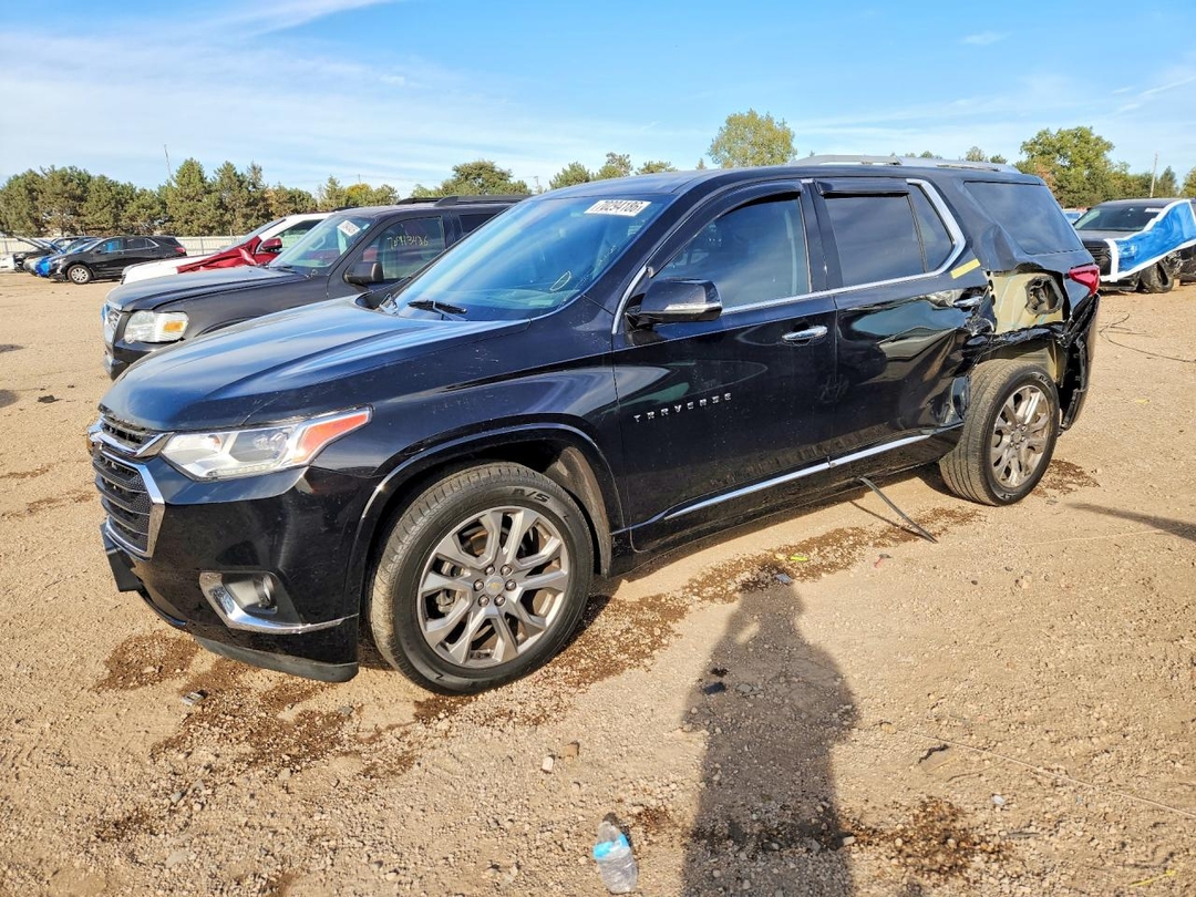 منظر 2018 CHEVROLET TRAVERSE PREMIER، زاوية 1