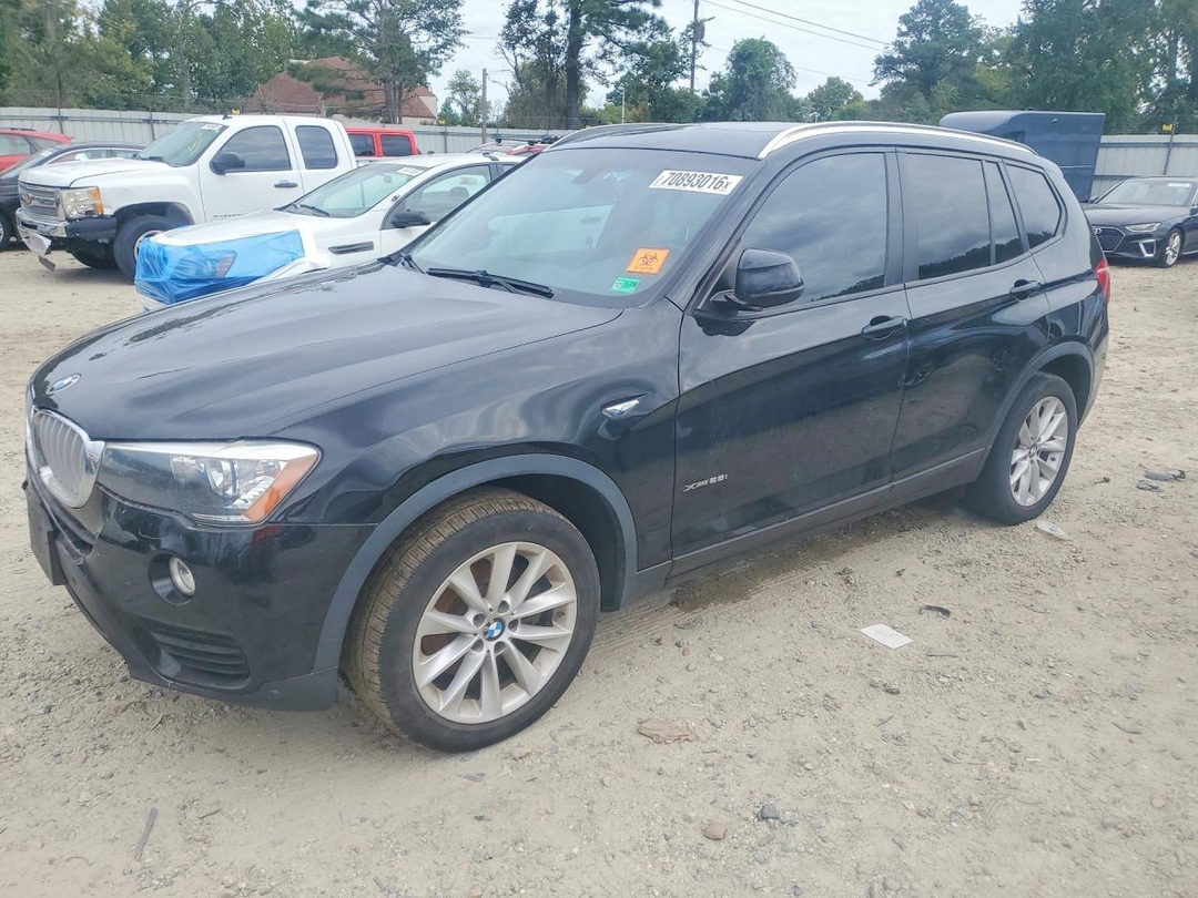 Vue de 2017 BMW X3 XDRIVE28I, angle 1