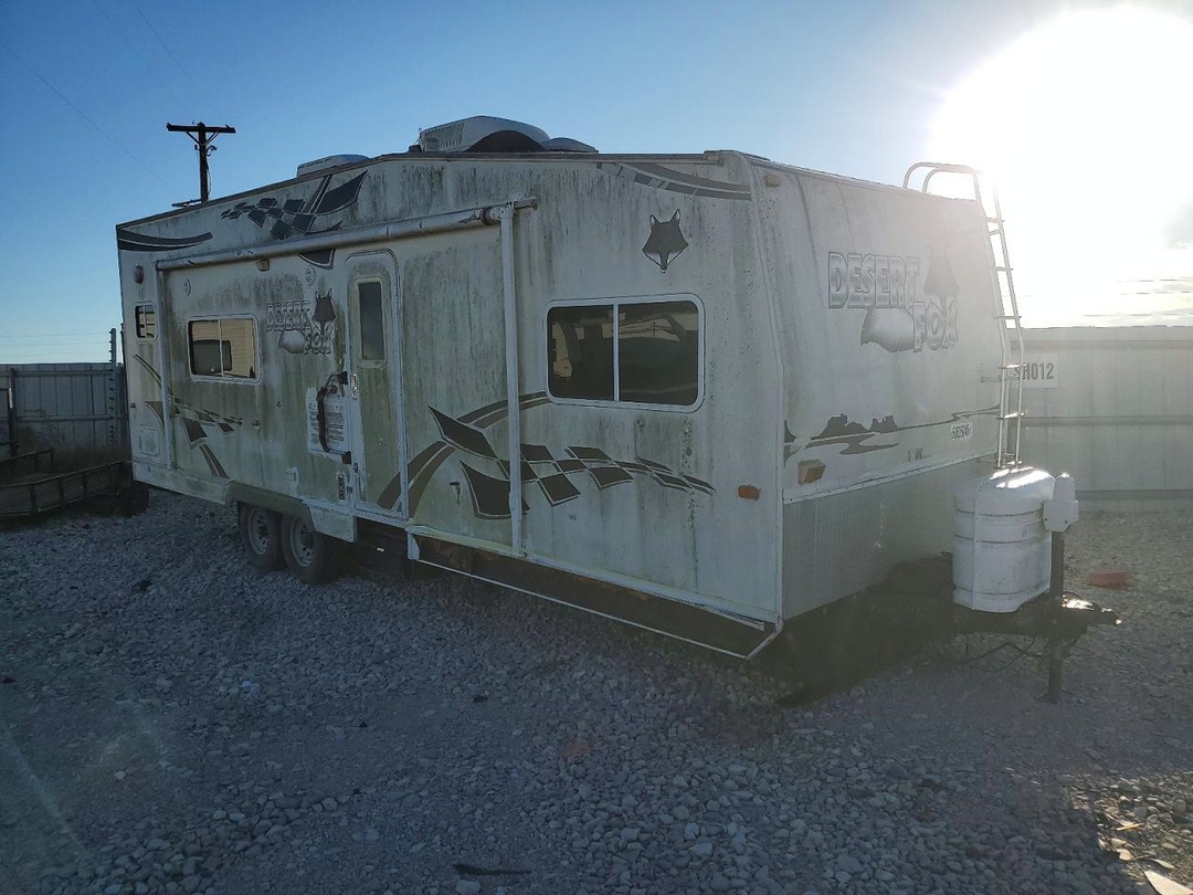 منظر 2006 NASH DESERT FOX CAMPER، زاوية 1