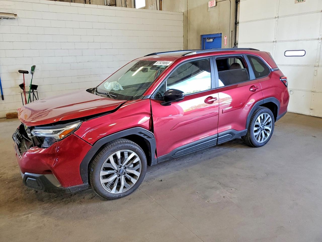 Вид 2025 SUBARU FORESTER TOURING, угол 1