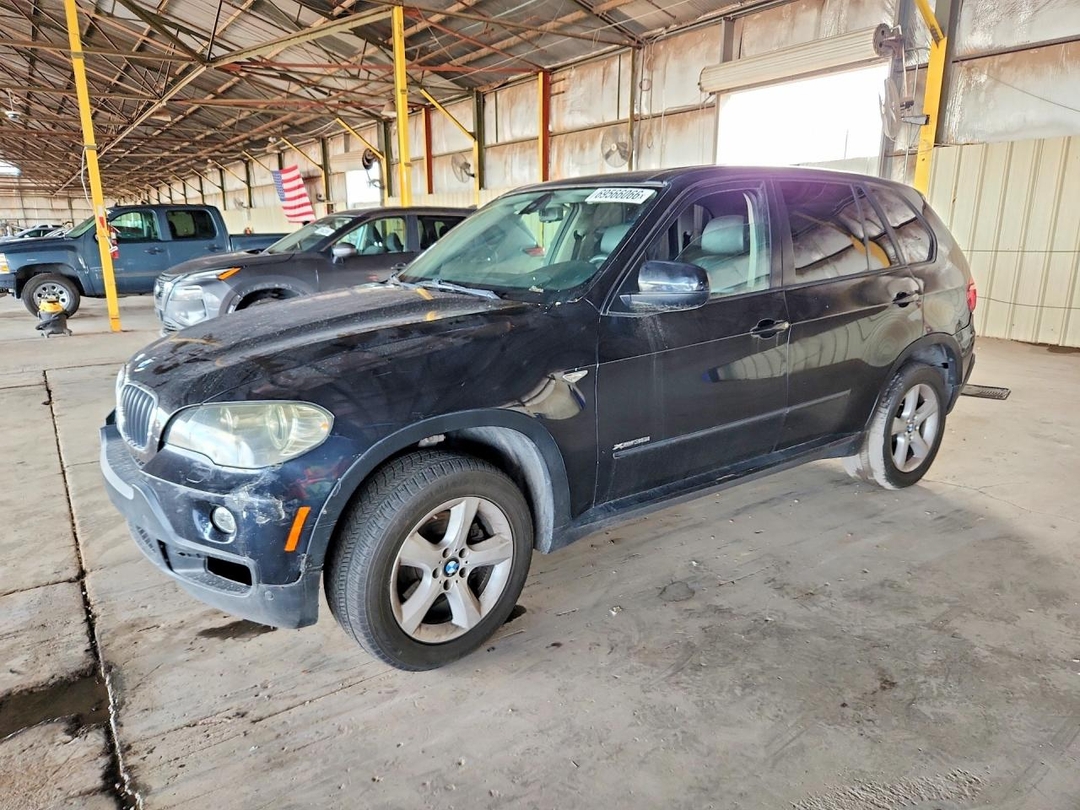 منظر 2010 BMW X5 XDRIVE30I، زاوية 1