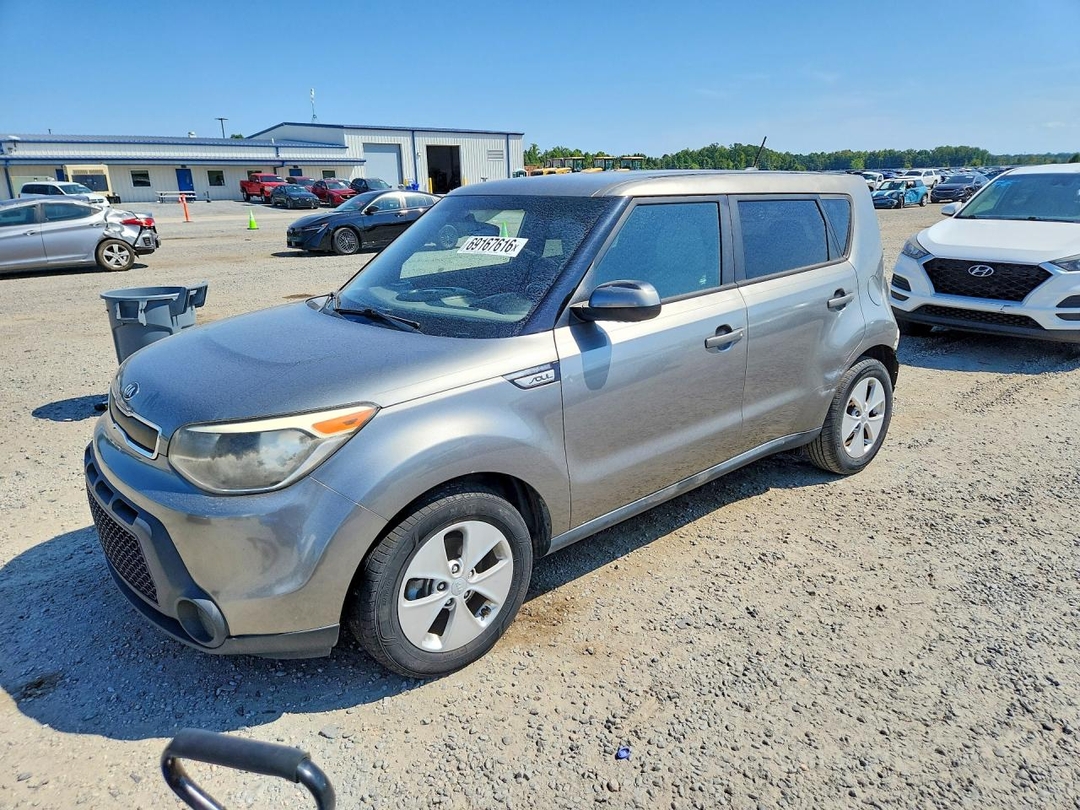 منظر 2015 KIA SOUL BASE، زاوية 1