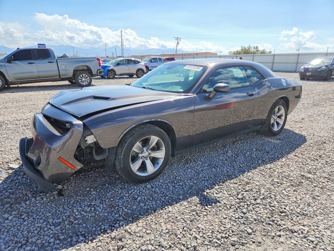 منظر 2015 DODGE CHALLENGER SXT، زاوية 1