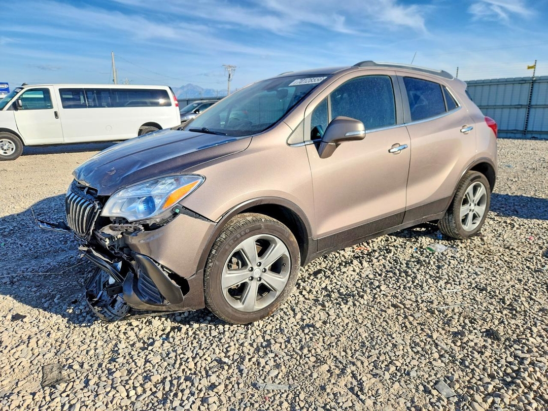 Vue de 2014 BUICK ENCORE, angle 1