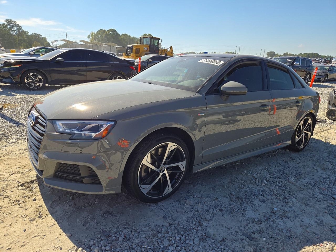 Vista de 2020 AUDI A3 S-LINE PREMIUM PLUS, ángulo 1