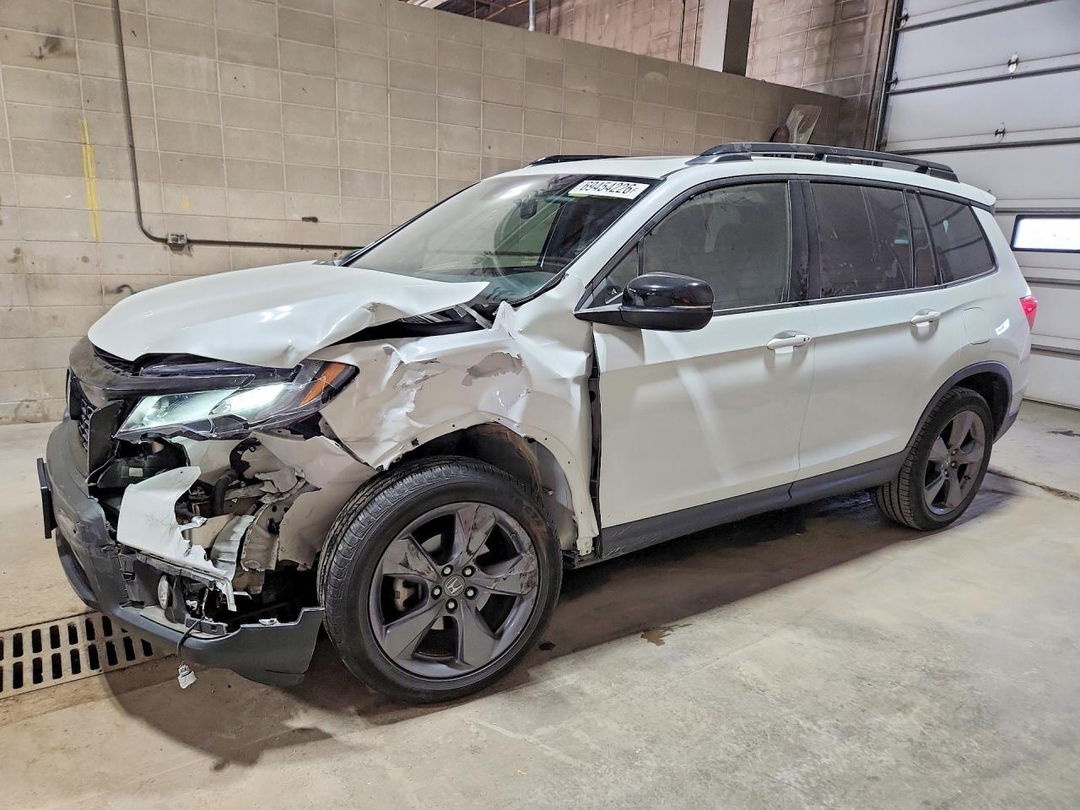 Vue de 2021 HONDA PASSPORT TOURING, angle 1