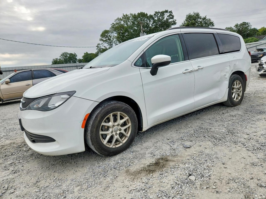 منظر 2020 CHRYSLER VOYAGER LXI، زاوية 1