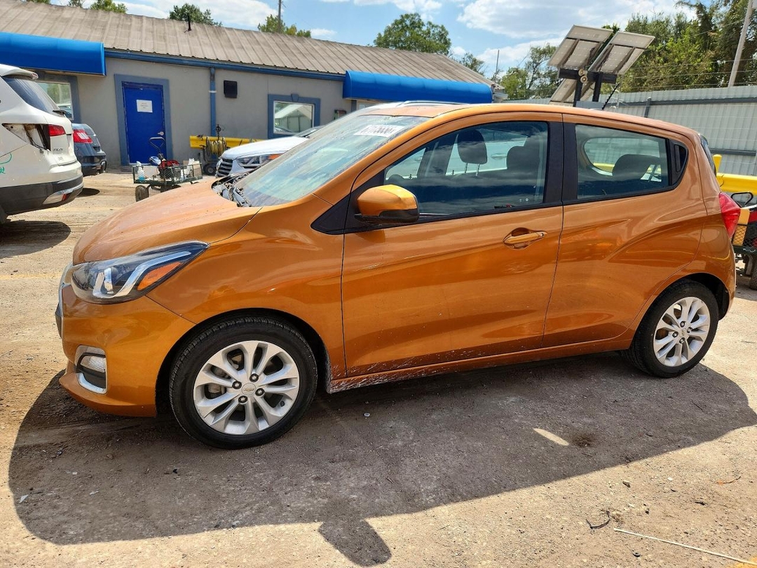 Vue de 2020 CHEVROLET SPARK 1LT, angle 1