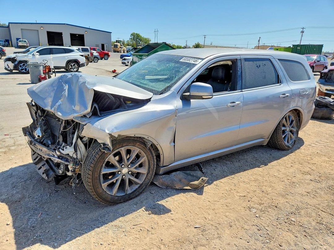 Vue de 2018 DODGE DURANGO GT, angle 1