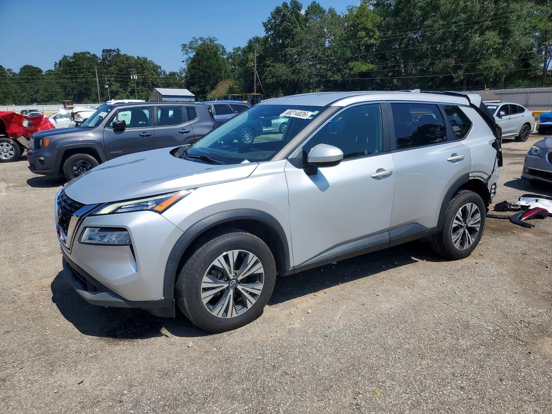 Vue de 2023 NISSAN ROGUE SV, angle 1
