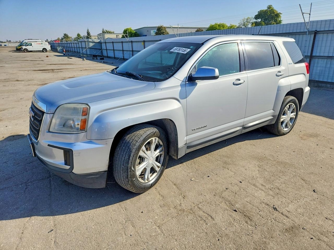 Vista de 2017 GMC TERRAIN SLE, ángulo 1