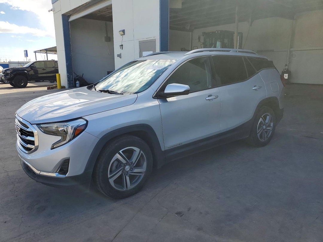 Vista de 2019 GMC TERRAIN SLT, ángulo 1
