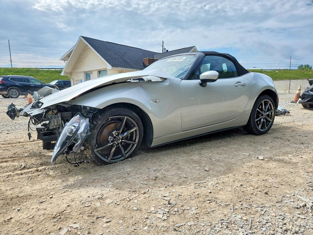 منظر 2016 MAZDA MX-5 MIATA GRAND TOURING، زاوية 1