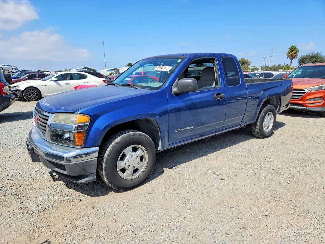 Vue de 2005 GMC CANYON, angle 1