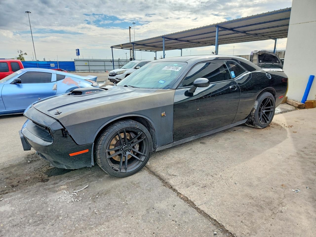 Vista de 2021 DODGE CHALLENGER R/T SCAT PACK, ángulo 1
