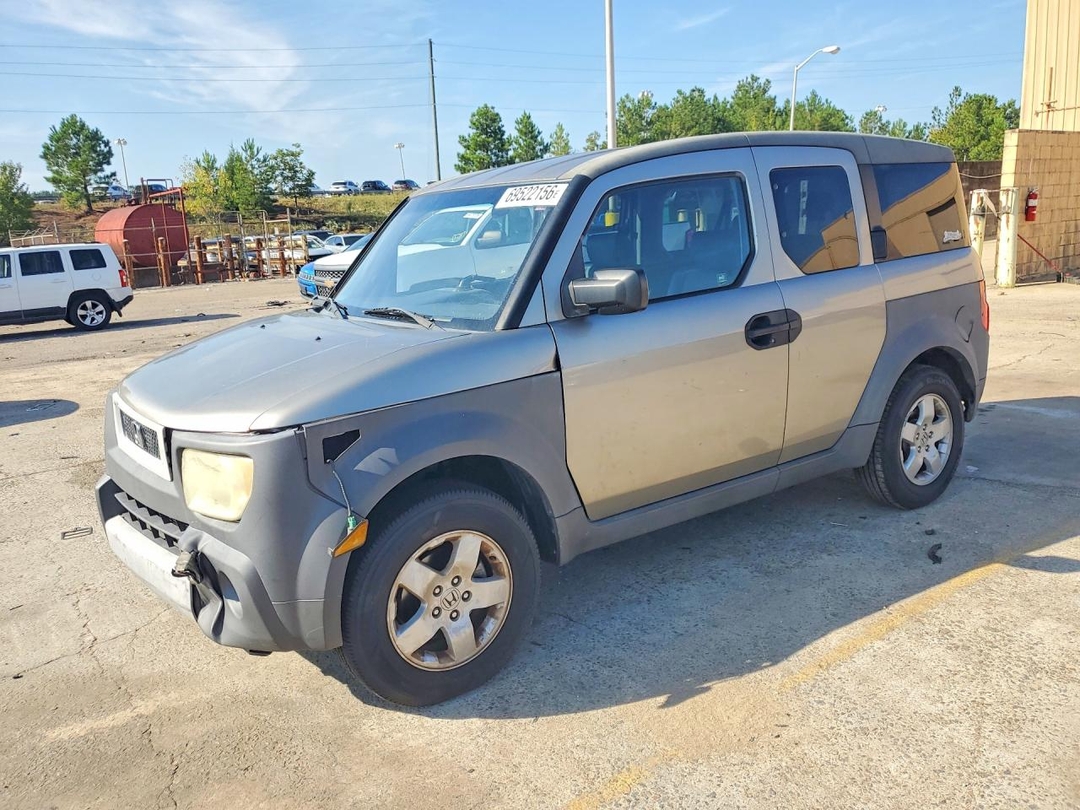 Vue de 2004 HONDA ELEMENT EX, angle 1