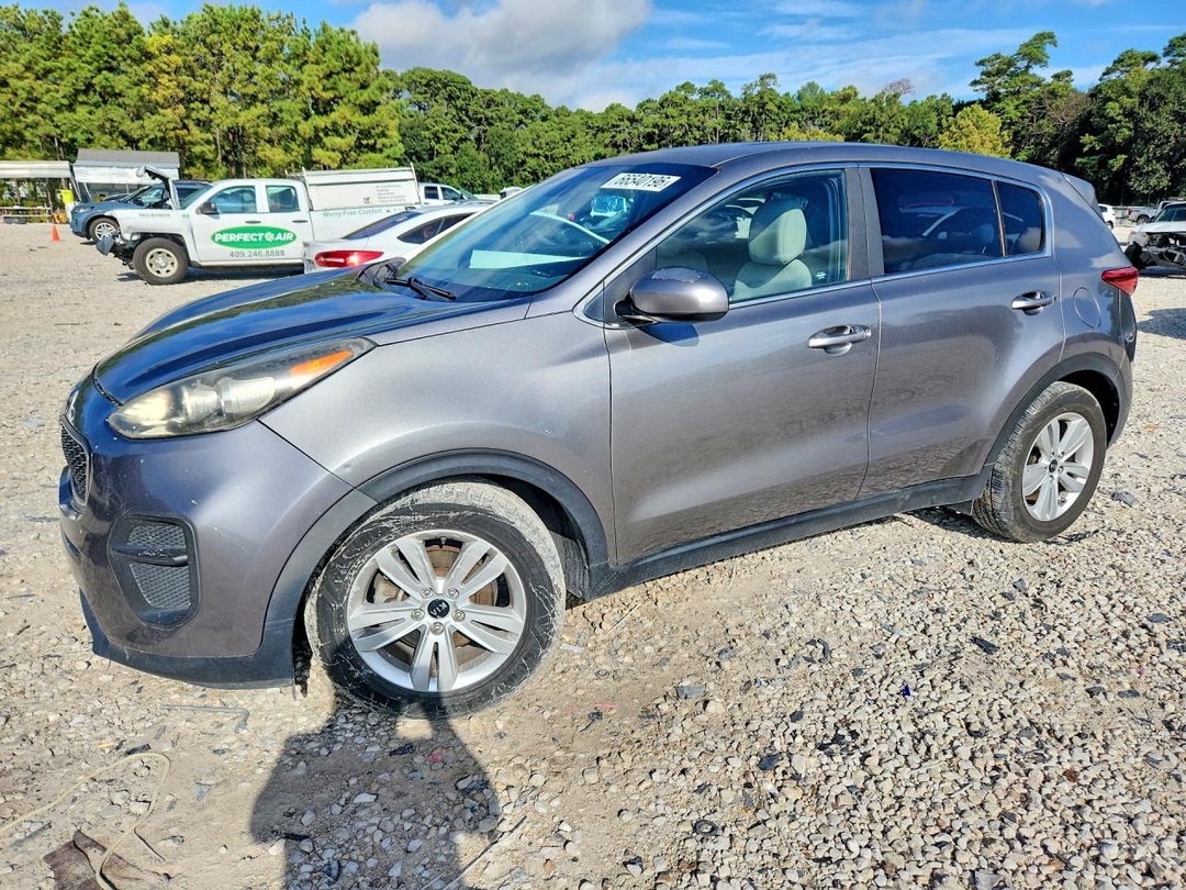 Vedere 2017 KIA SPORTAGE LX, unghi 1