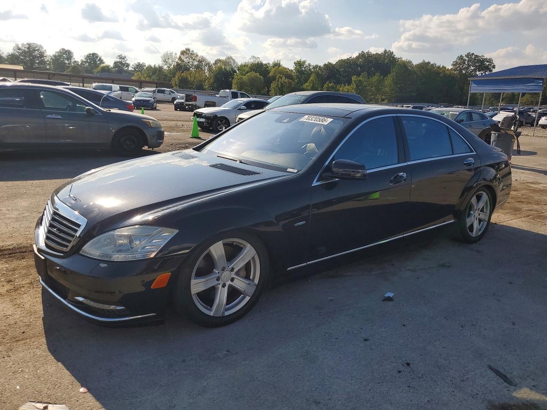 Vue de 2012 MERCEDES-BENZ S 550 4MATIC, angle 1