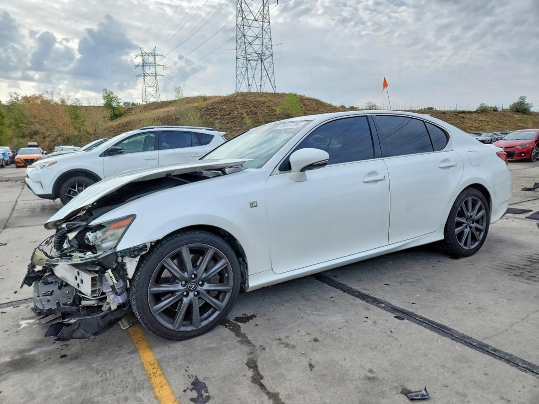 منظر 2013 LEXUS GS 350، زاوية 1