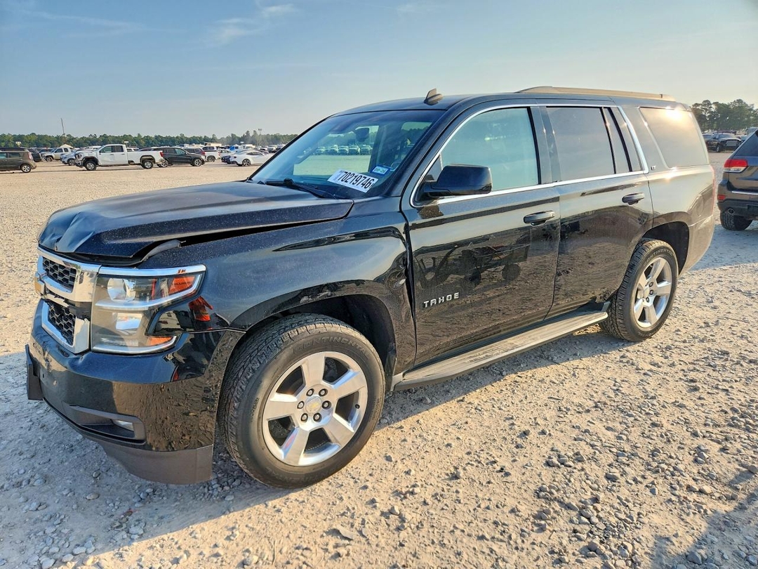 منظر 2015 CHEVROLET TAHOE C1500 LT، زاوية 1