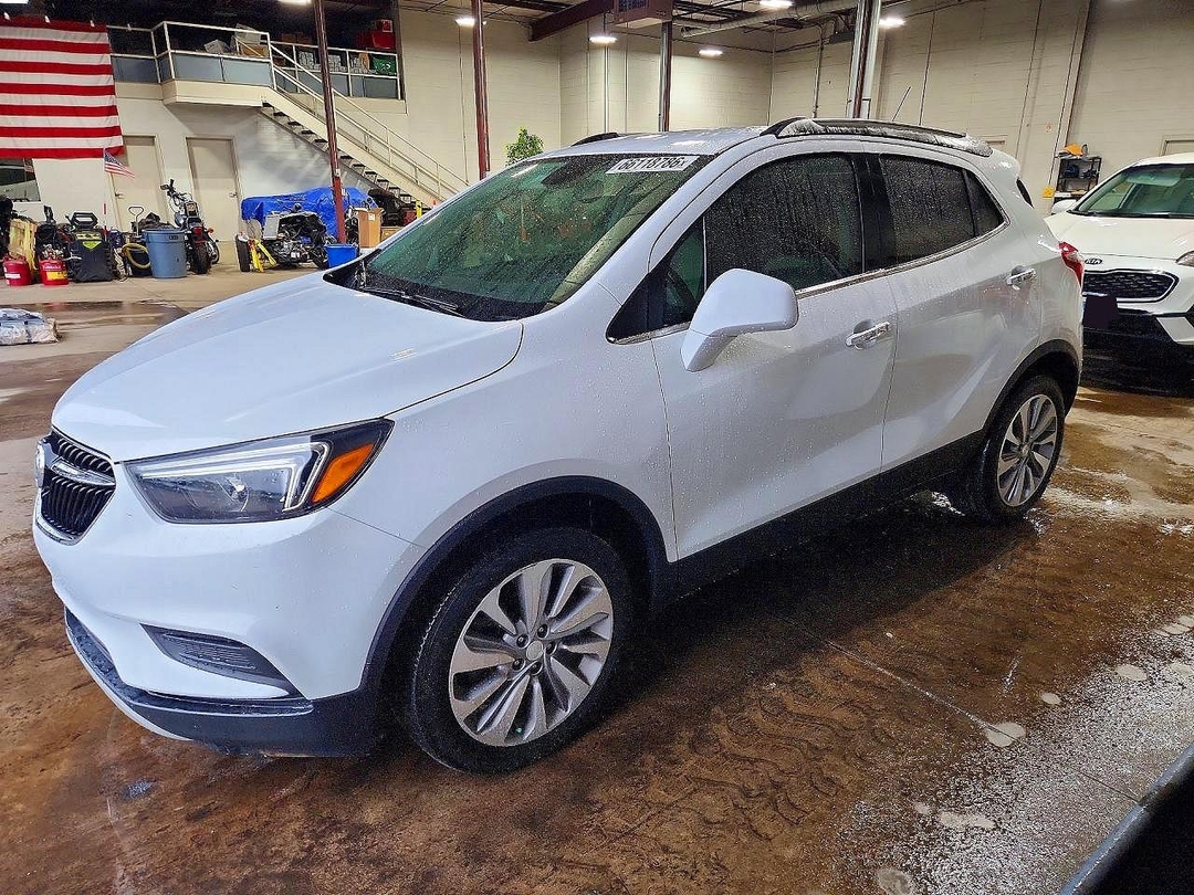 Vista de 2020 BUICK ENCORE PREFERRED, ángulo 1