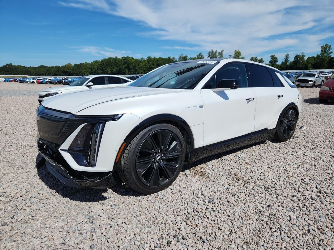 Vista de 2024 CADILLAC LYRIQ SPORT, ángulo 1