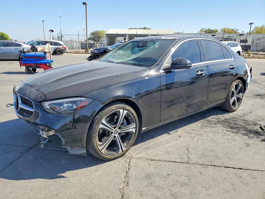 منظر 2023 MERCEDES-BENZ C 300، زاوية 1