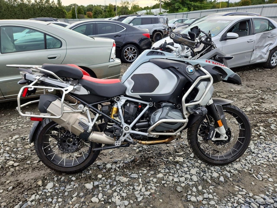 Vue de 2020 BMW R 1250 GS ADVENTURE, angle 1
