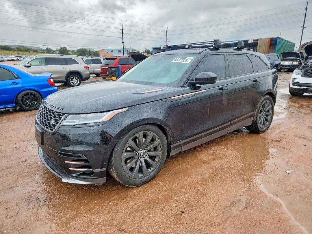 Vue de 2018 LAND ROVER RANGE ROVER VELAR R-DYNAMIC SE, angle 1