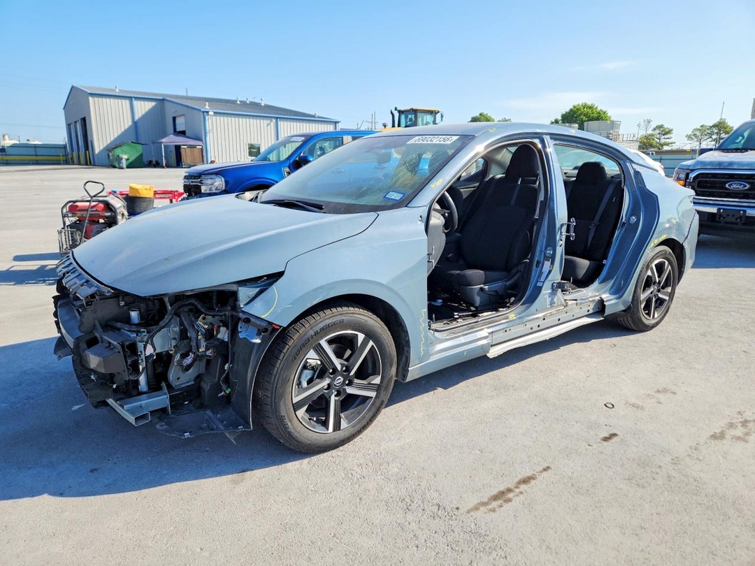منظر 2025 NISSAN SENTRA SV، زاوية 1