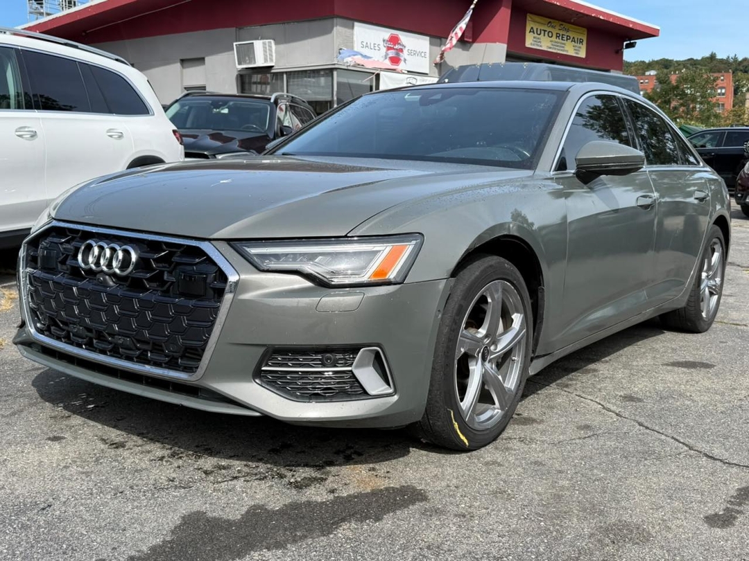 Vue de 2024 AUDI A6 PREMIUM PLUS, angle 1