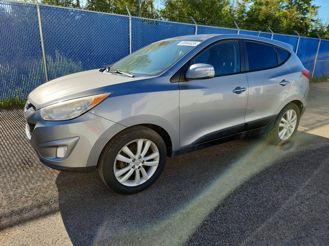 Vue de 2011 HYUNDAI TUCSON GLS, angle 1