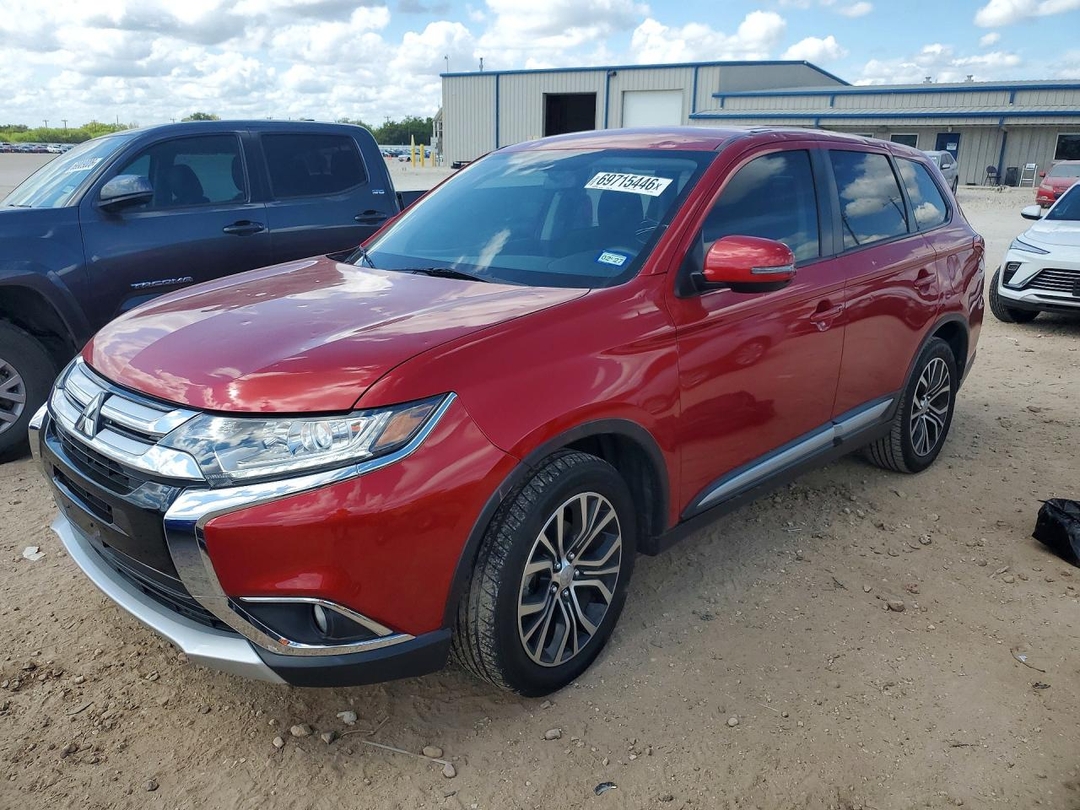 Вид 2017 MITSUBISHI OUTLANDER SE, угол 1