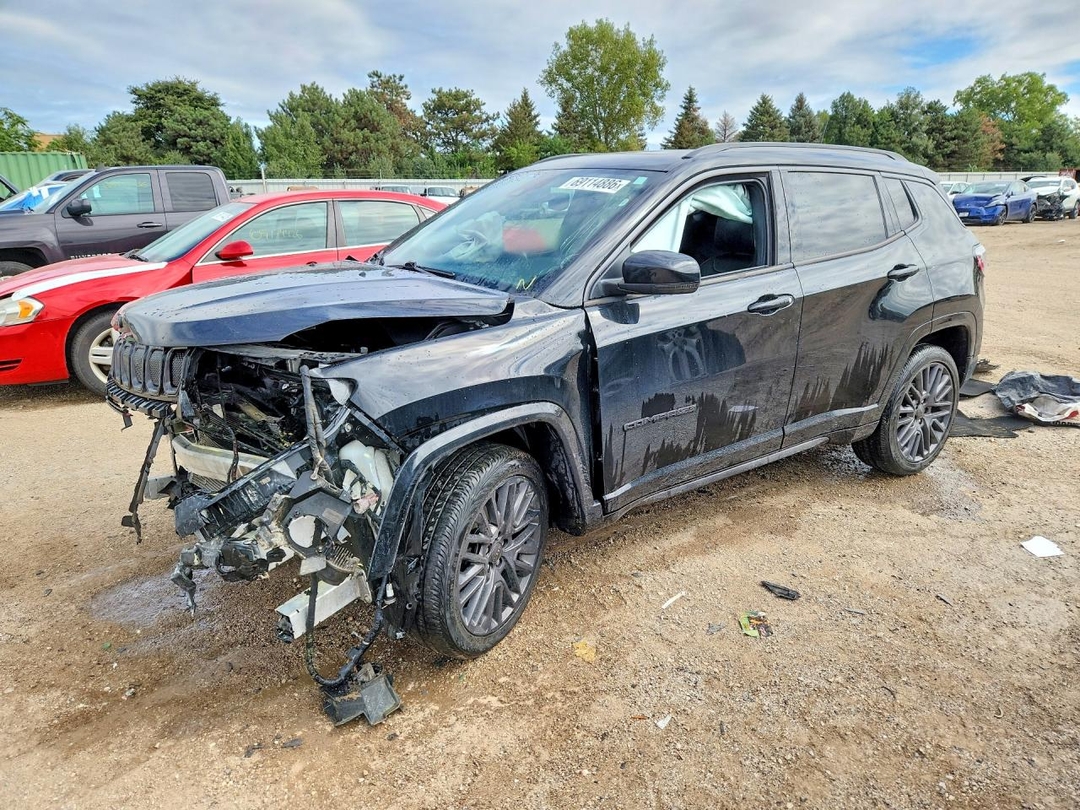 Vue de 2022 JEEP COMPASS LIMITED, angle 1